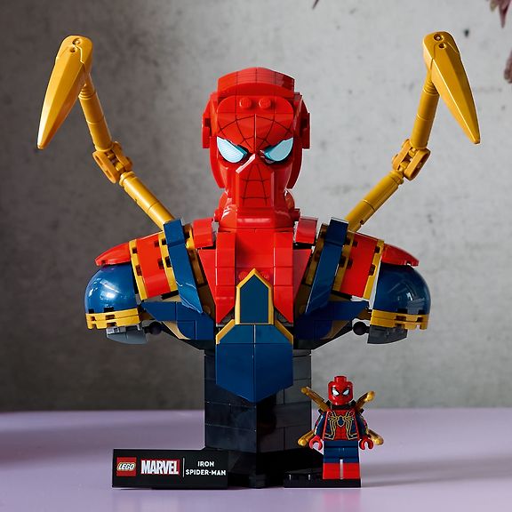 LEGO Super Heroes Marvel 76326 Iron Spider-Man rintakuva – kuva 3