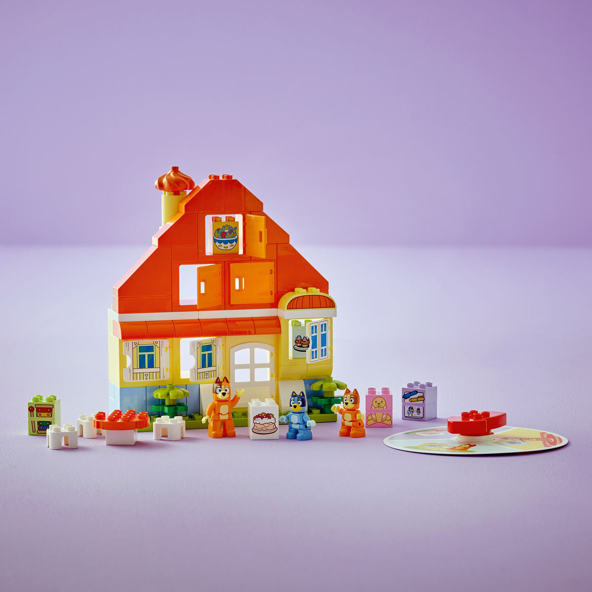 LEGO DUPLO Bluey 10459 Blueyn perheen talo ja muistipeli – kuva 4