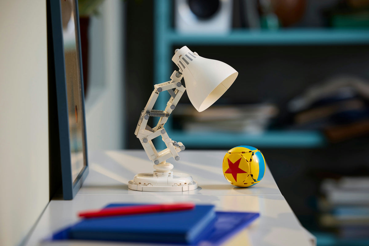 LEGO Ideas 21357 Disney Pixar Luxo Jr – kuva 21