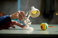 LEGO Ideas 21357 Disney Pixar Luxo Jr – kuva 10