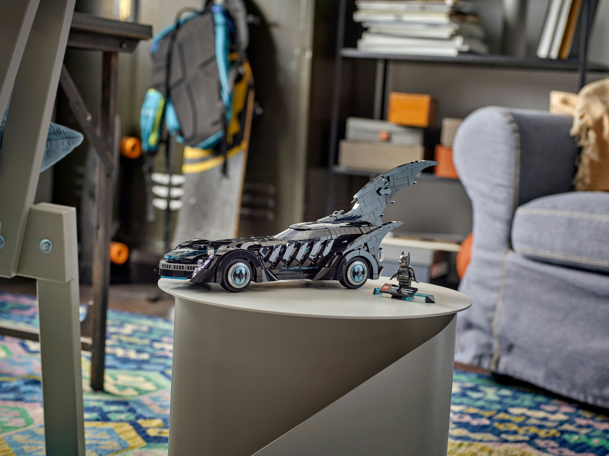 LEGO DC Batman 76304: Batman Forever Batmobile – kuva 4