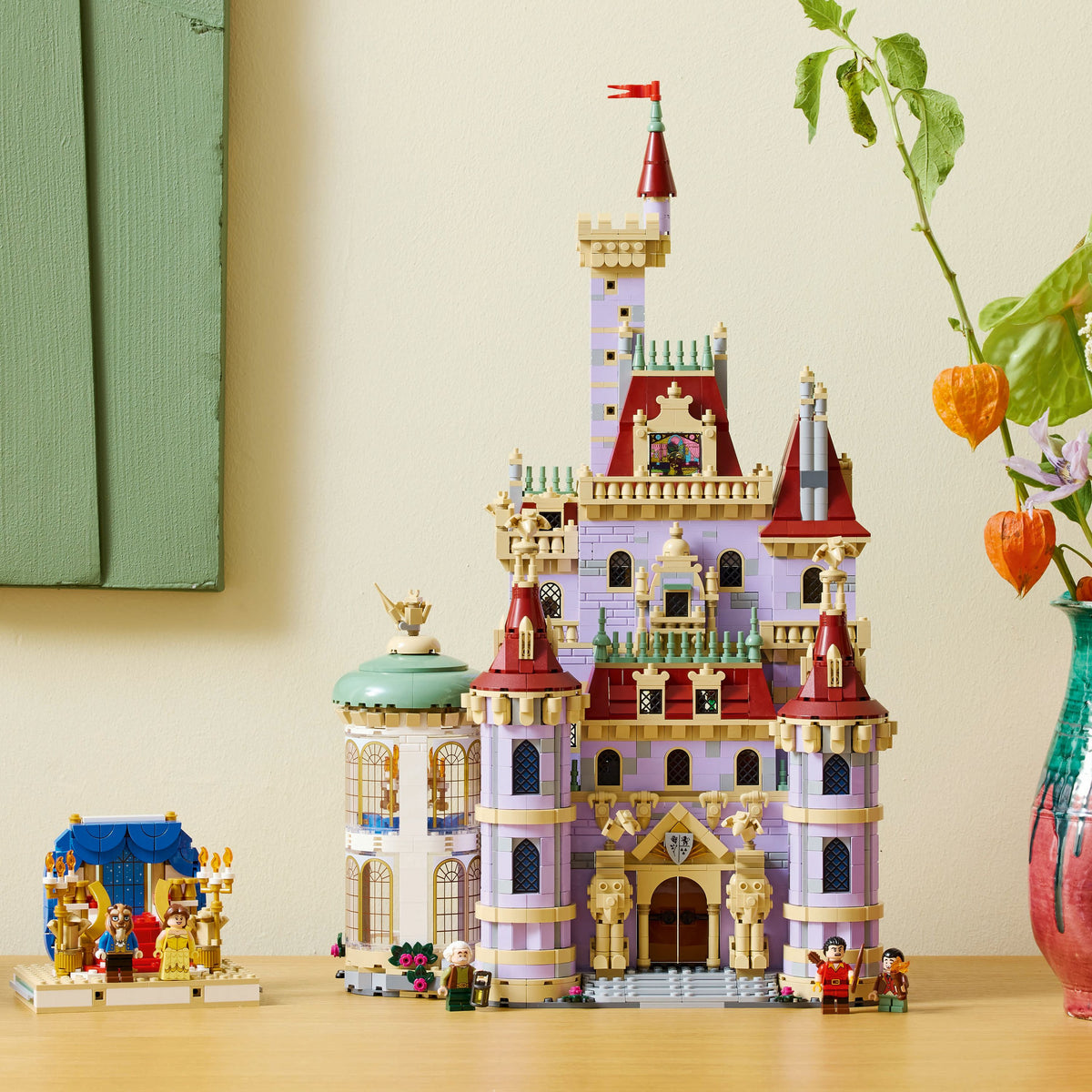 LEGO Disney Princess 43263 Kaunottaren ja hirviön linna – kuva 7