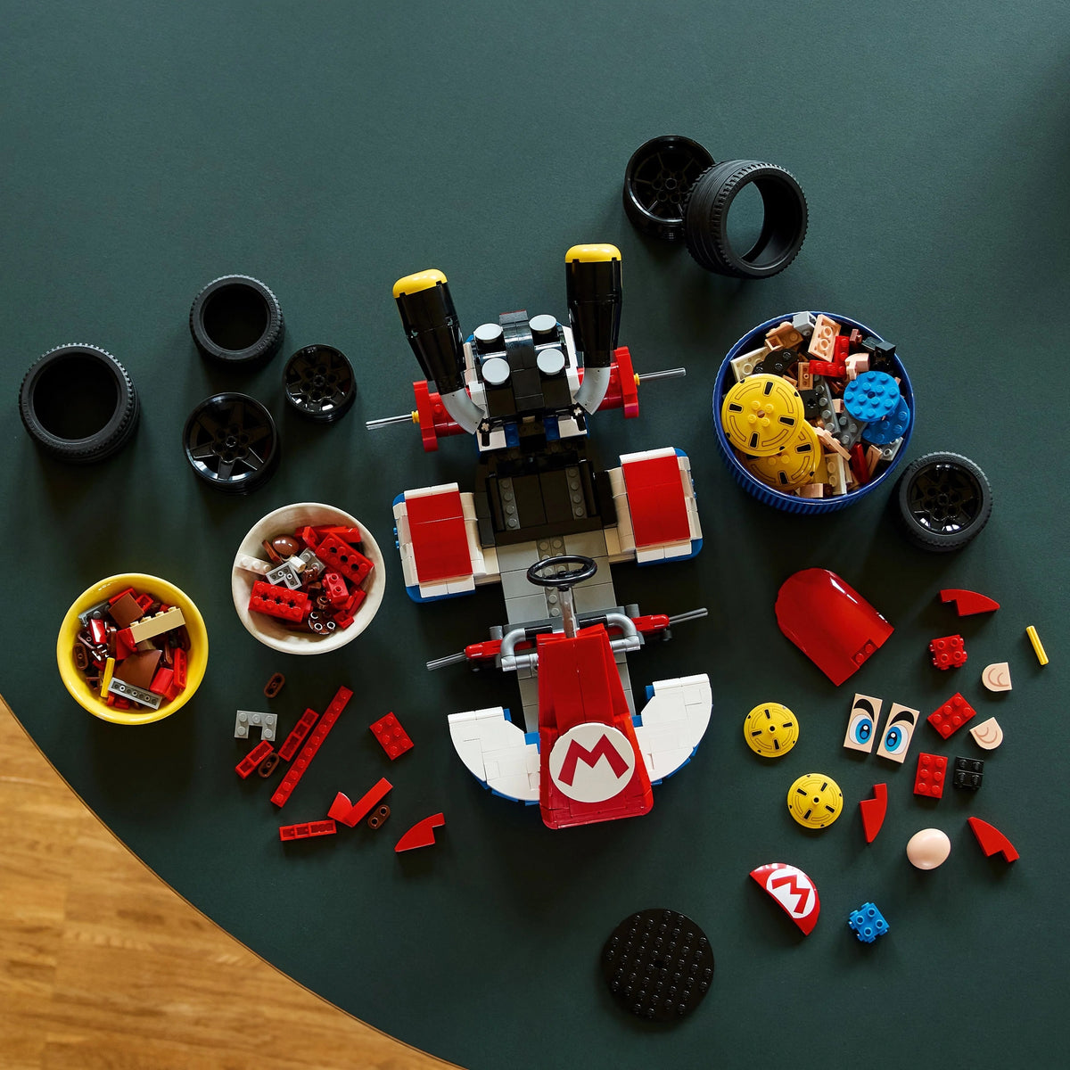 LEGO Super Mario 72037 Mario Kart: Mario ja Standard Kart – kuva 3