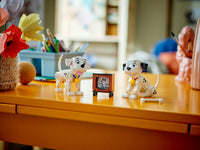LEGO Disney 43271 101 dalmatialaista ‑koiranpennut: Laikku ja Pipsa – kuva 11