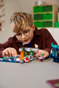 LEGO Minecraft 21274 Vartijan kohtaaminen – kuva 11