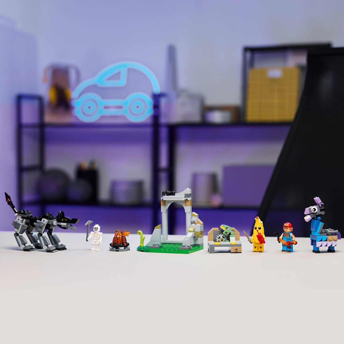 LEGO Fortnite 77075 Peelyn ja Sparkplugin seikkailu – kuva 4