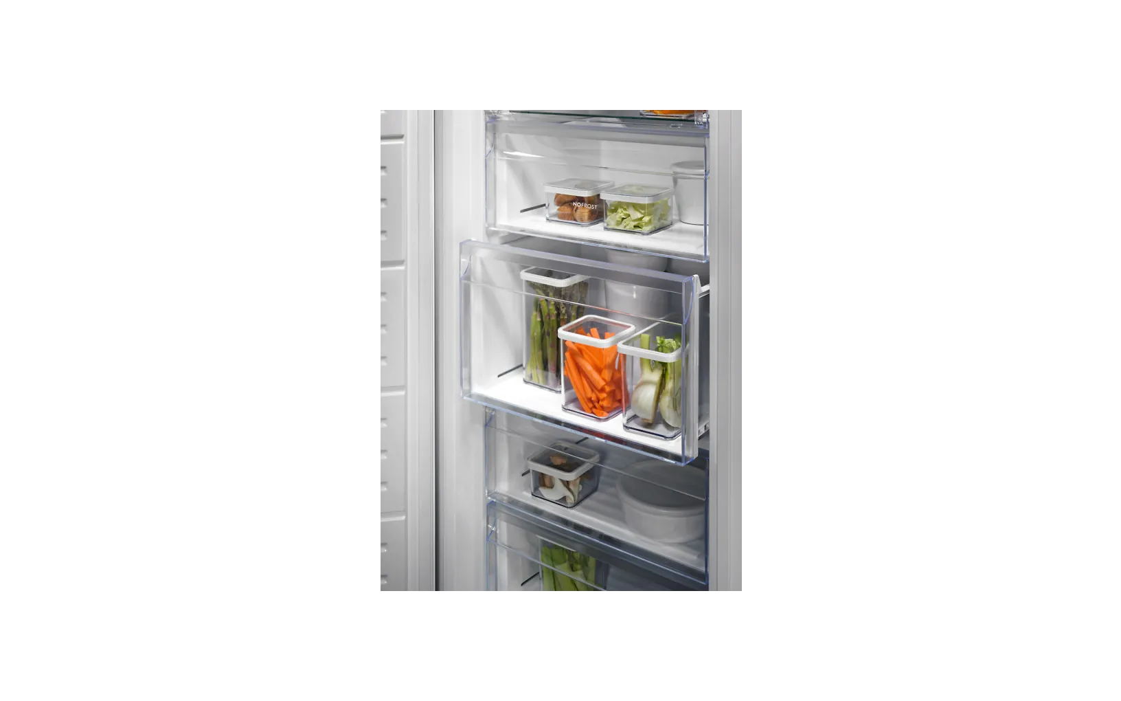 Electrolux EUT6NE28K1 kaappipakastin, musta