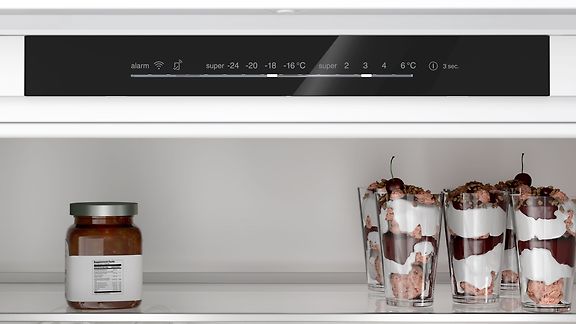 Bosch KBN96VSE0 Serie 4, Integroitava jääkaappipakastin, liukusaranat – kuva 3
