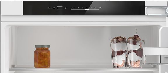 Bosch KIV87VFE0 Serie 4, Integroitava jääkaappipakastin, litteät saranat – kuva 3