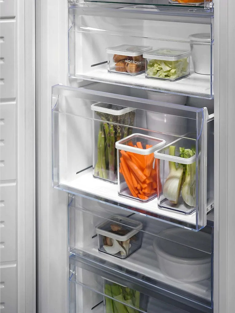Electrolux EUT6NE28X1 frysskåp, stål