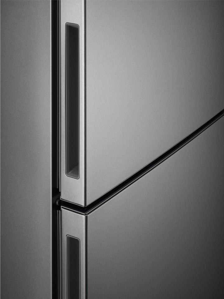 Electrolux LNT6ME36U2 jääkaappipakastin, harmaa / teräs, 2m