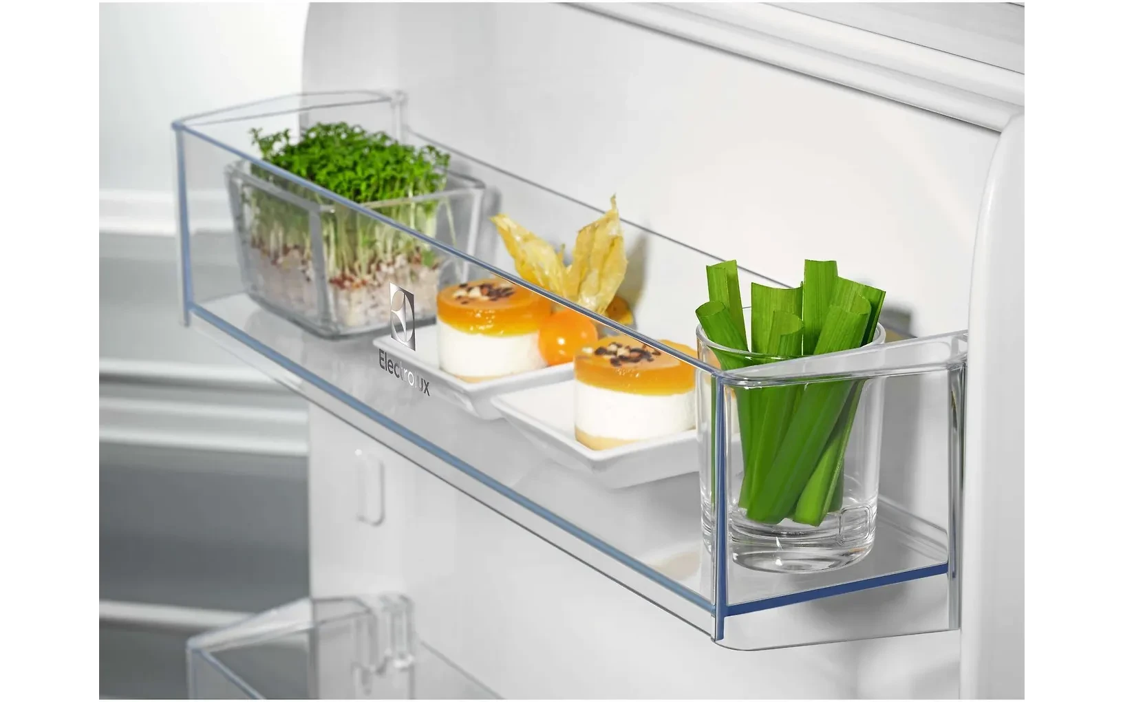 Electrolux ERD6DE18S1 jääkaappi, integroitava