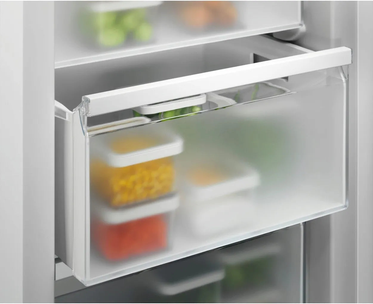Electrolux EUN7NE18S pakastin, integroitava