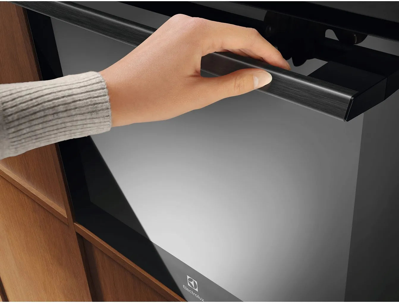 Electrolux COP802B 600 SenseCook uuni, musta