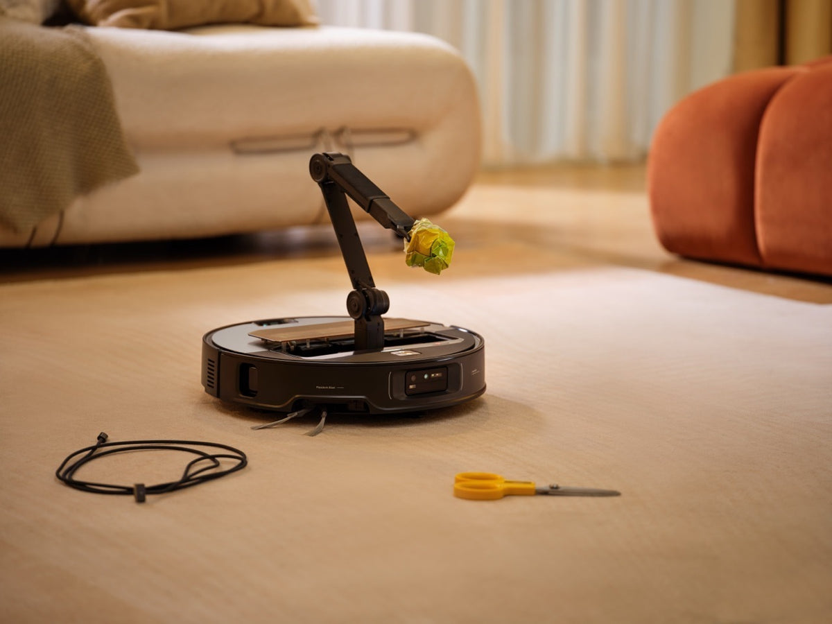 Roborock Saros Z70 robotti-imuri telakalla, hopea