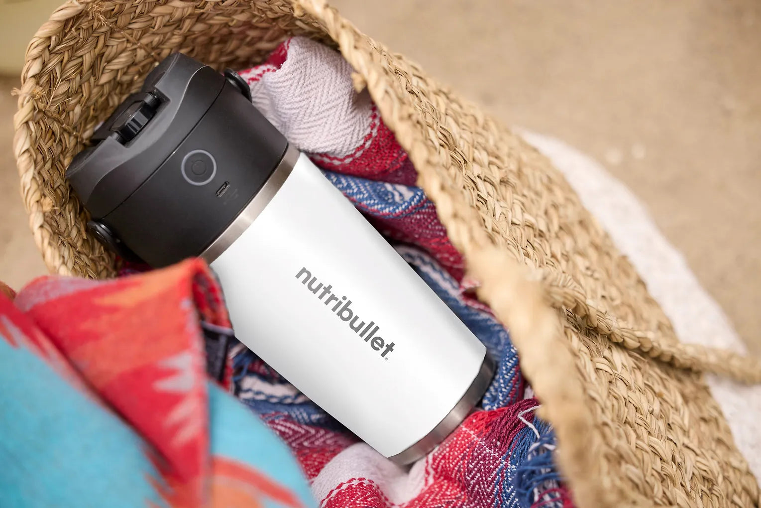 Nutribullet FLIP NBP016W kannettava tehosekoitin, valkoinen