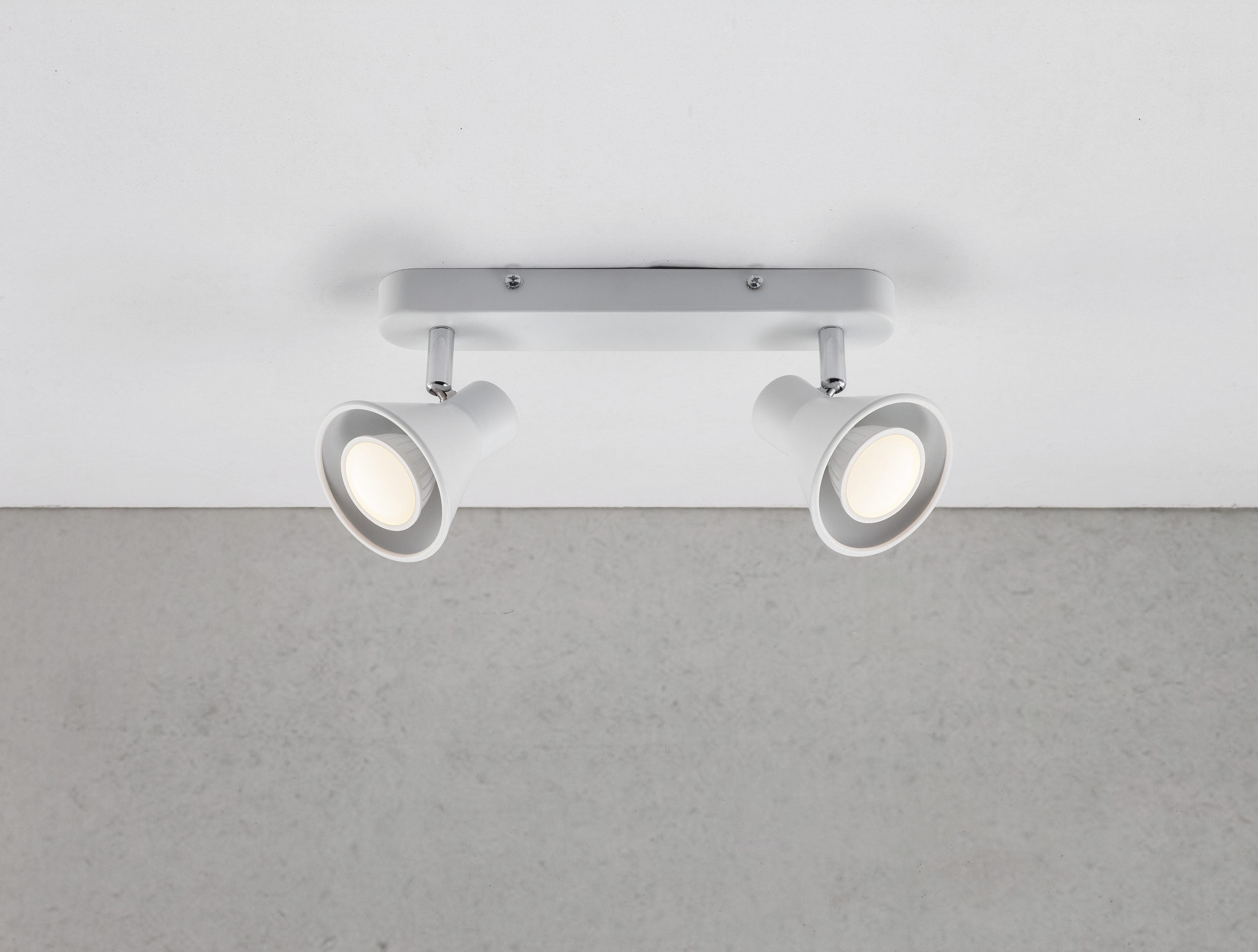 Eik 2-delad spotlight vit