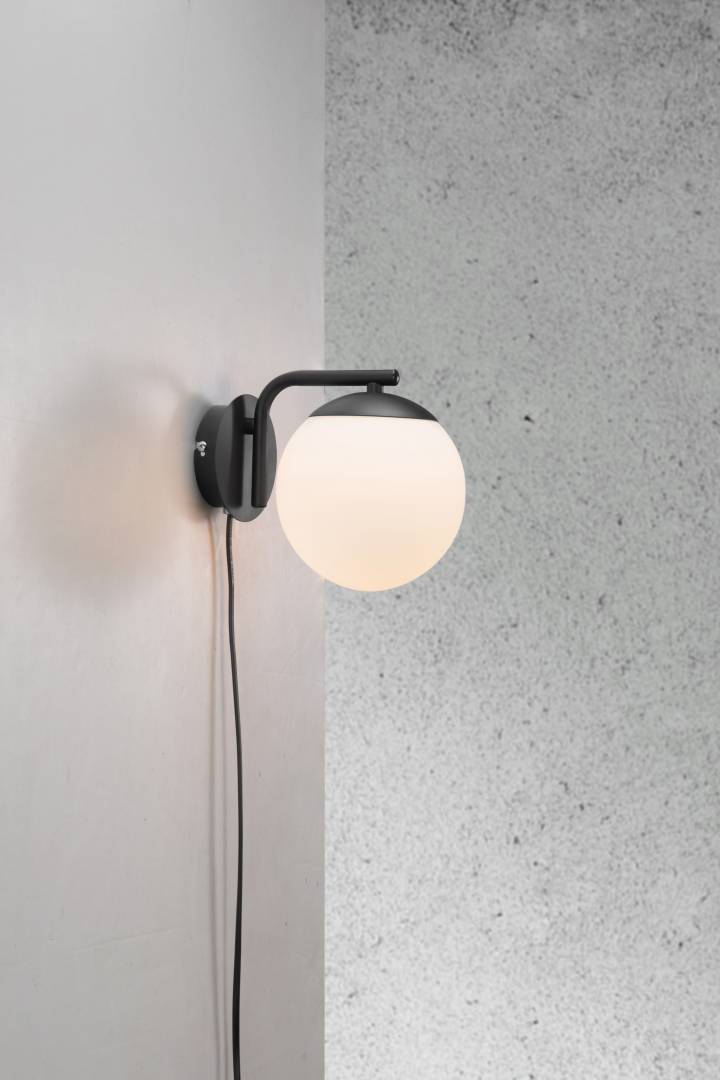 Grant seinävalaisin musta/opaali