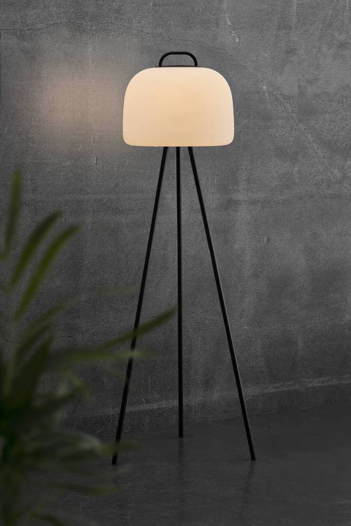 Kettle Tripod 100 musta