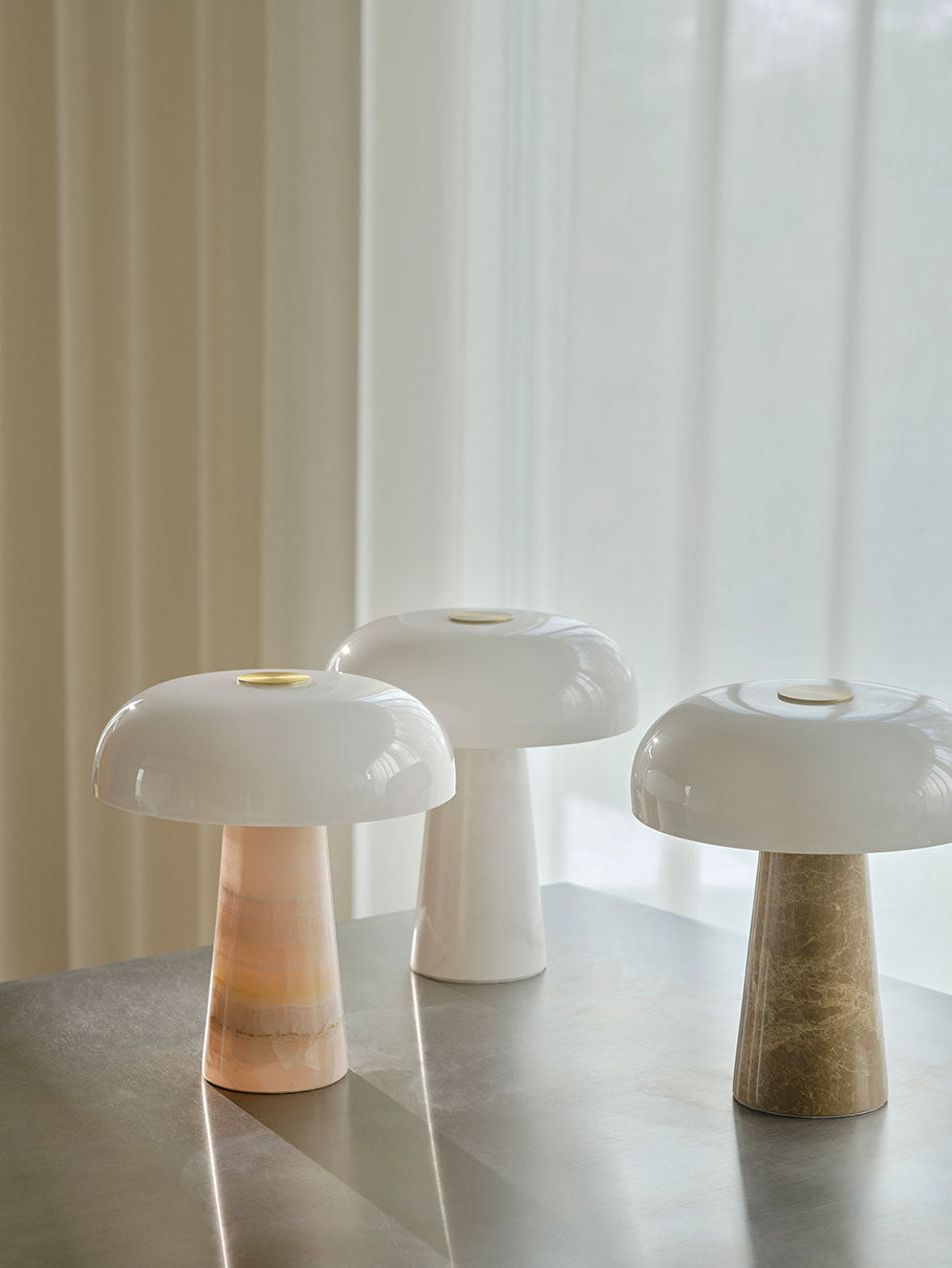 Glossy mini bordslampa beige