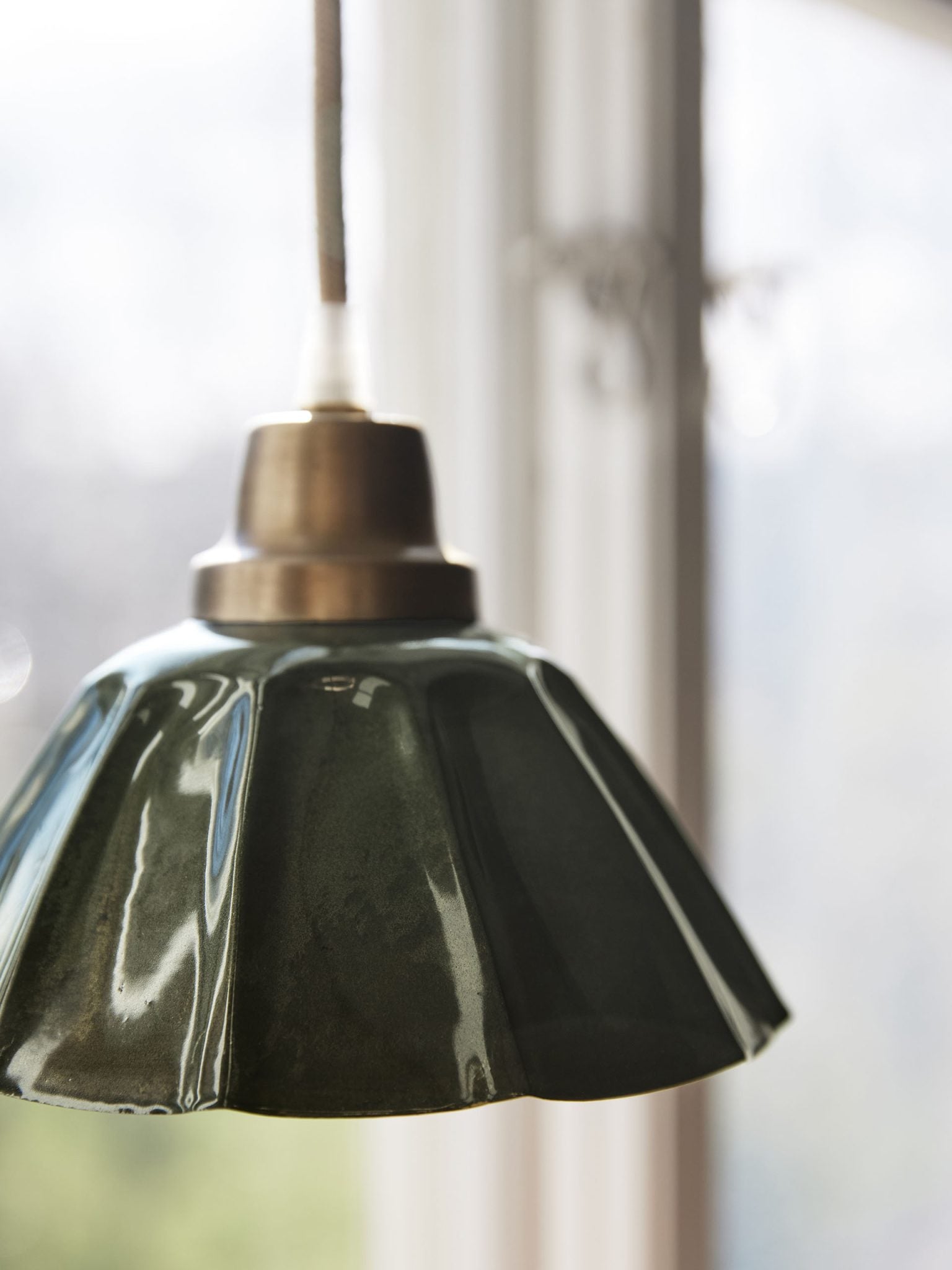 PR Home Ester ikkunavalaisin tummanvihreä 17cm