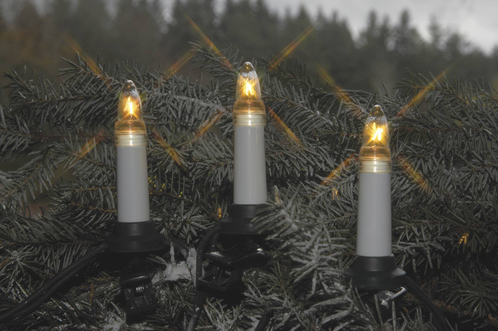 Olov 16-os. LED-kuusenkynttiläsarja ulkokäyttöön