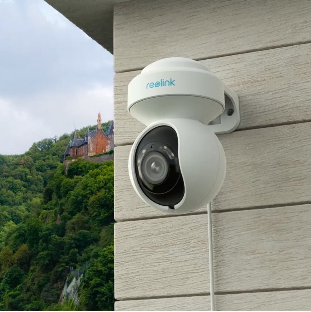 Reolink E Series E560P 8MP PTZ Auto Tracking AI kamera LED-kohdevaloilla (E1 Outdoor PoE)