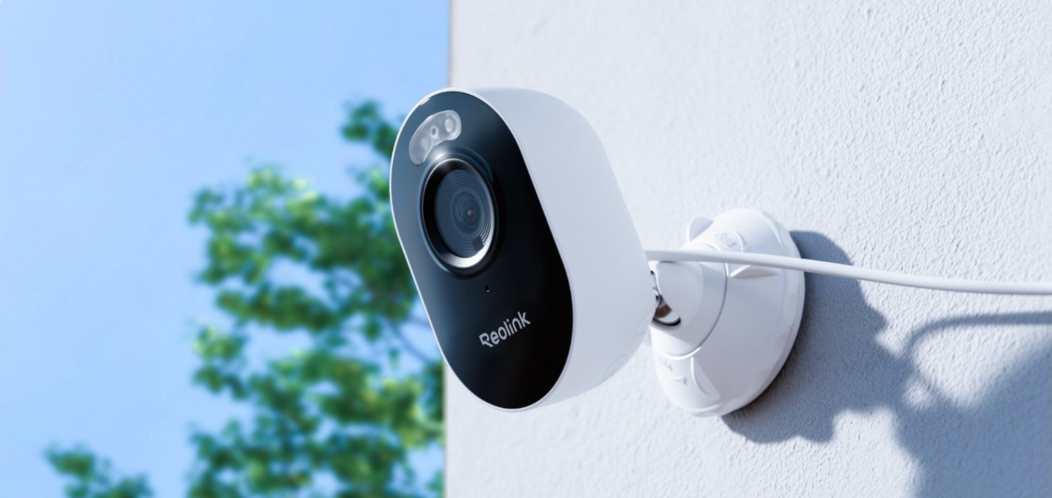 Reolink Lumus WiFi-kamera LED-kohdevalolla ulkokäyttöön