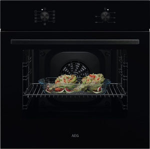 AEG TU5AB10SCK 5000 SurroundCook uuni, musta