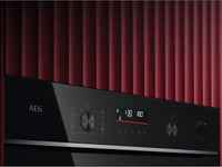 AEG TR6PB531SB 6000 SenseCook SteamCrisp yhdistelmäuuni, musta