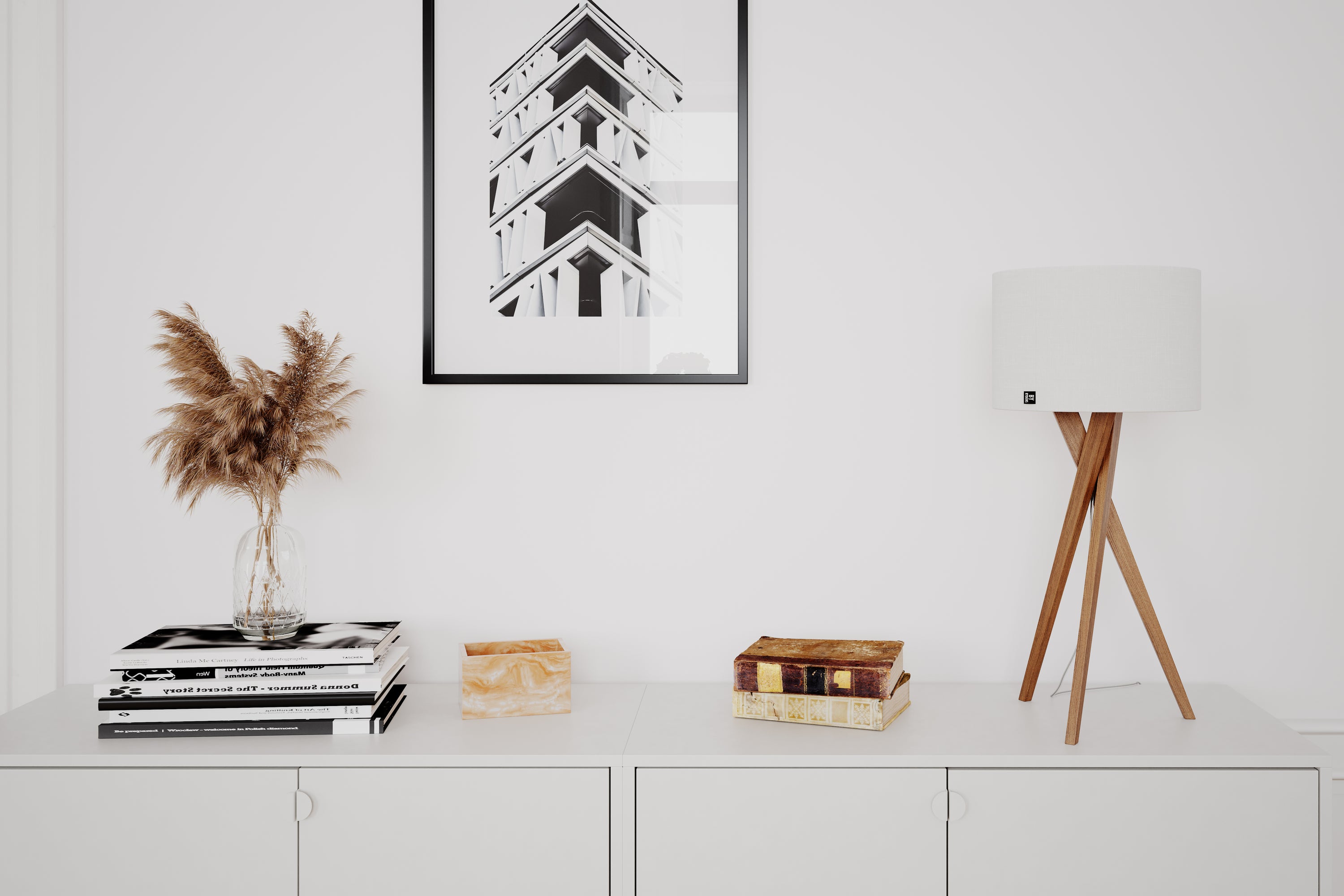 Vega pöytävalaisin pähkinä/valkoinen