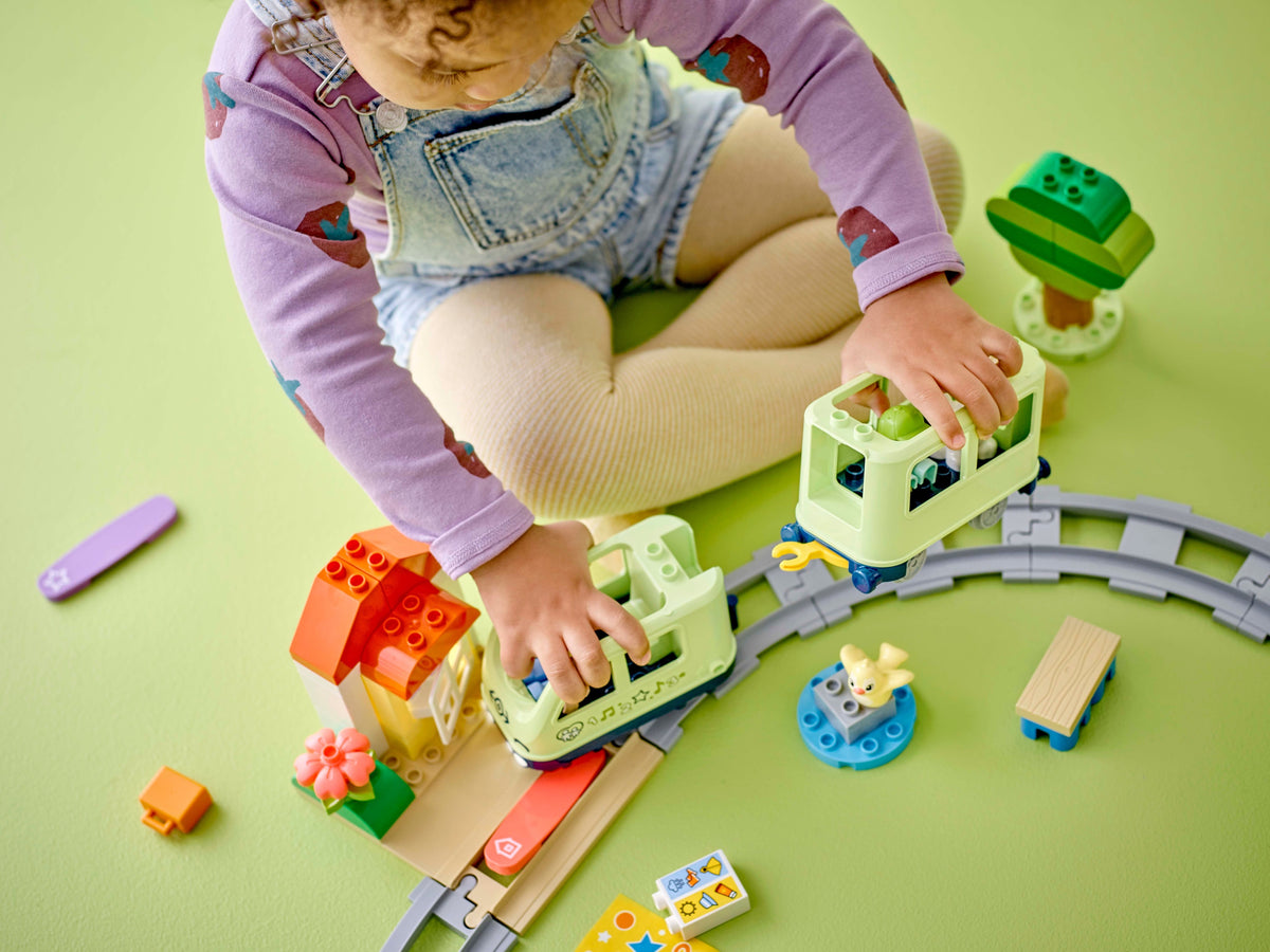 LEGO DUPLO Town 10427 – Interaktiivinen seikkailujuna – kuva 13