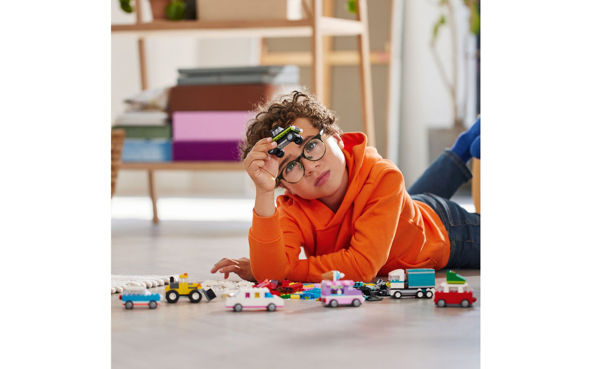 LEGO Classic 11036 - Luovat ajoneuvot – kuva 3